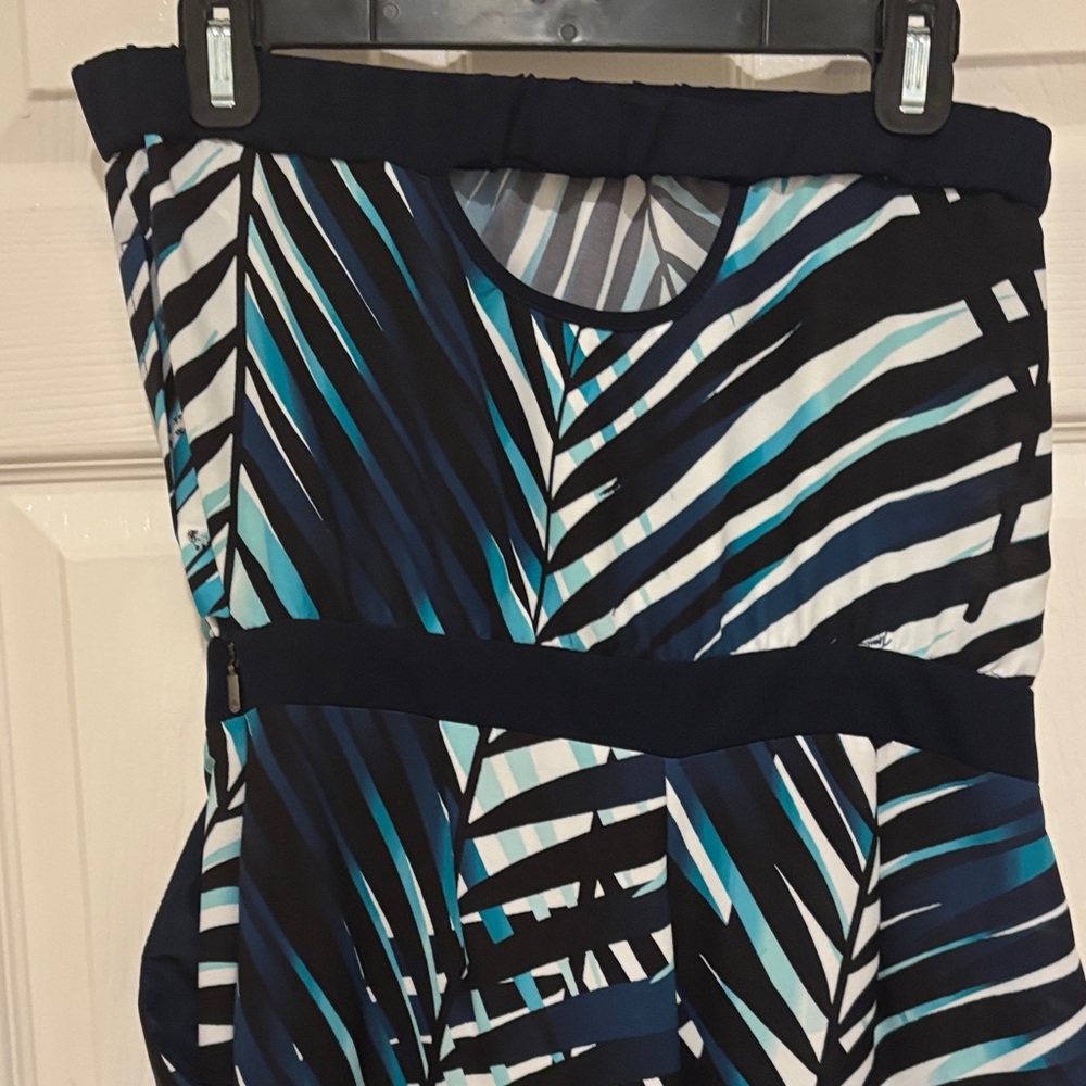 Trina Turk Black and Teal Leaf Print Wide-Leg Jumpsuit - Picture 4 of 7